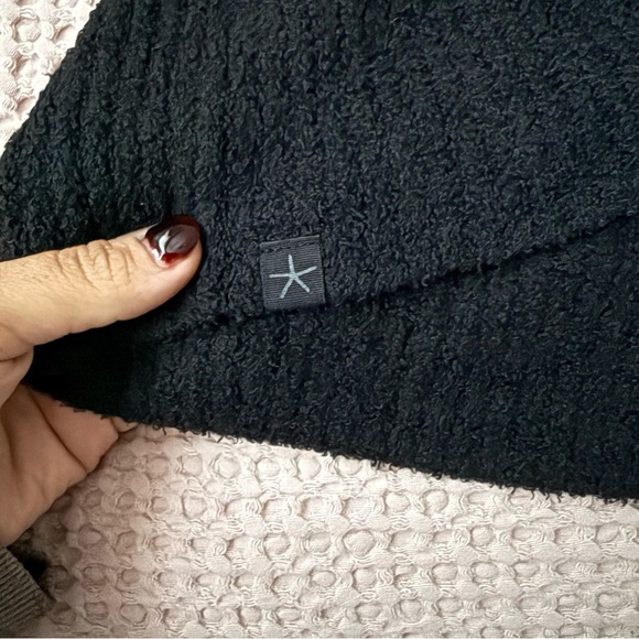 Barefoot Dreams CozyChic Lite Circle Cardigan – Black (XS/S) - Picture 5 of 9